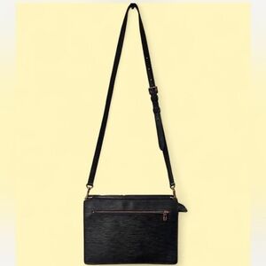 AUTHENTIC LOUIS VUITTON Enghien 2way Black Epi Leather Shoulder/Crossbody bag